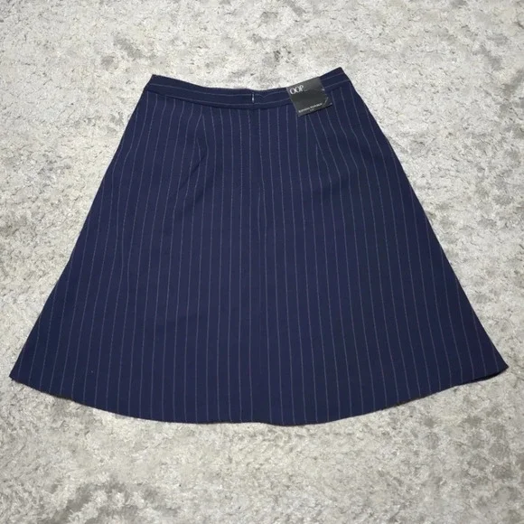 BANANA REPUBLIC NWT Navy with White Pinstripe, Cascade A-line Skirt, 00P - Picture 6 of 14